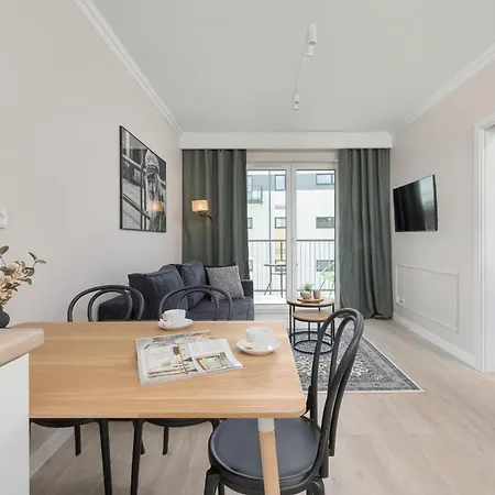 Zielona Okolica W Poblizu Rzeki By Rent Like *